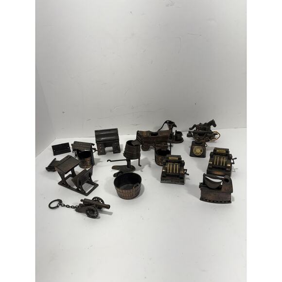 Lot of 13 Vintage Durham Ind Diecast Metal Miniatures 70’s Phone Horse Cannon…. - Picture 1 of 16